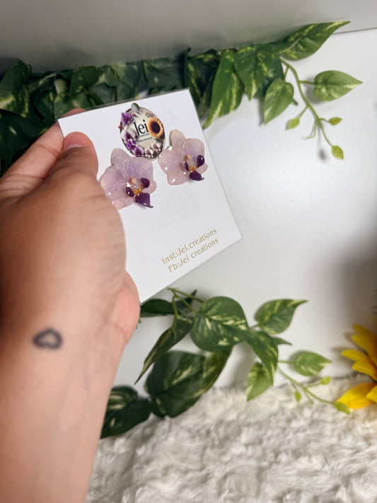 Extra mini orchid earring