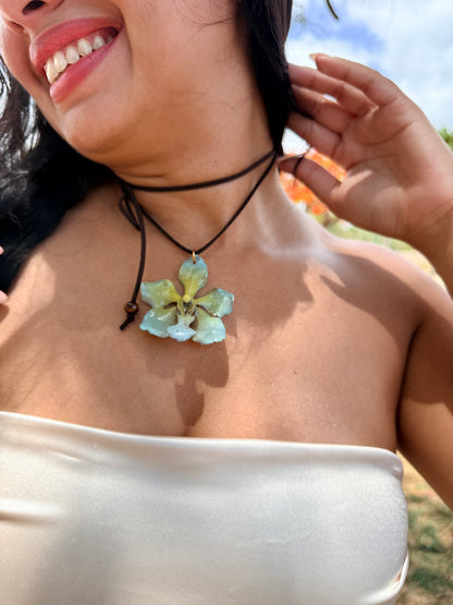 Vanda Aqua Choker