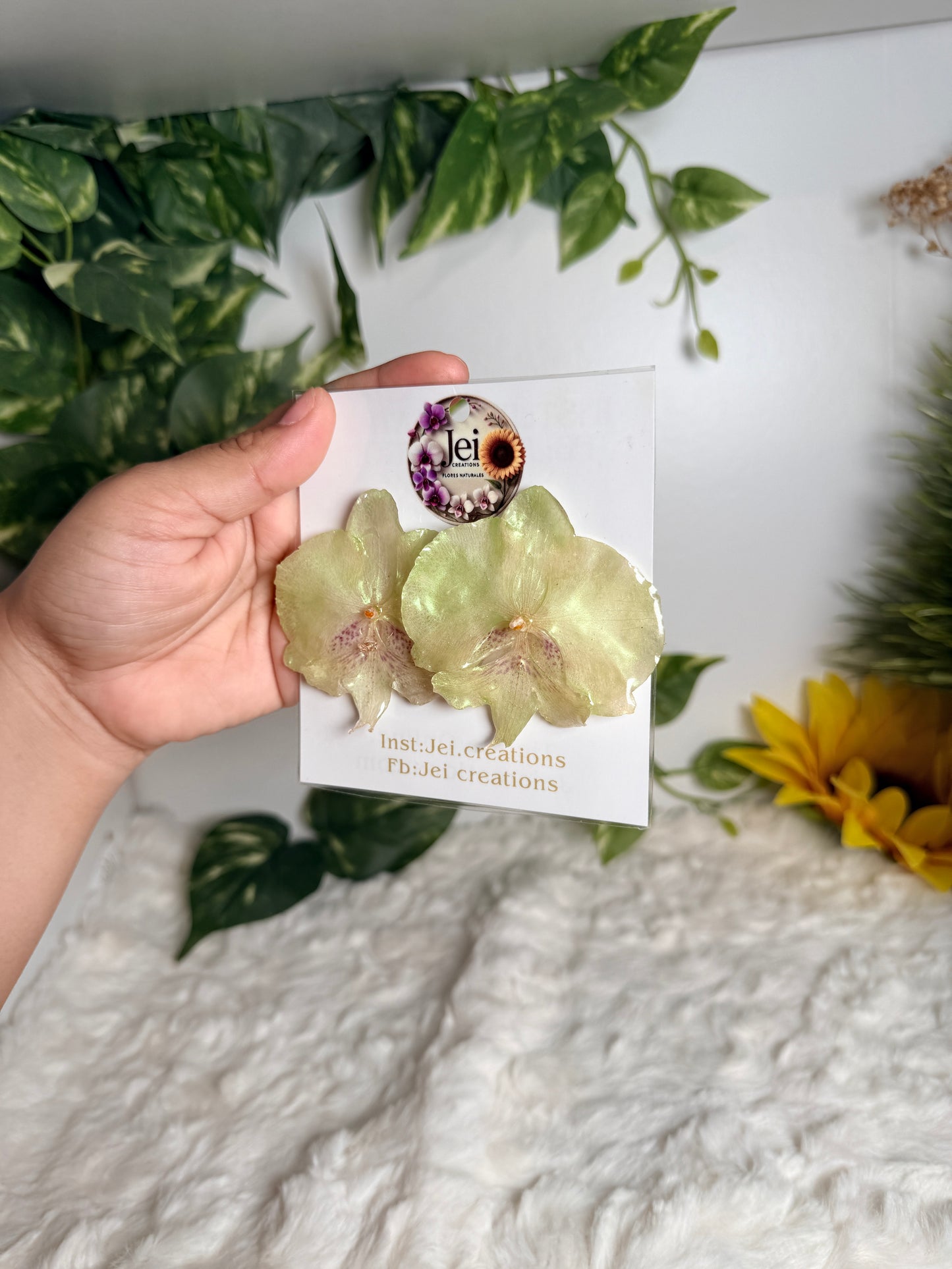 Green Pearl Glow Orchid Studs