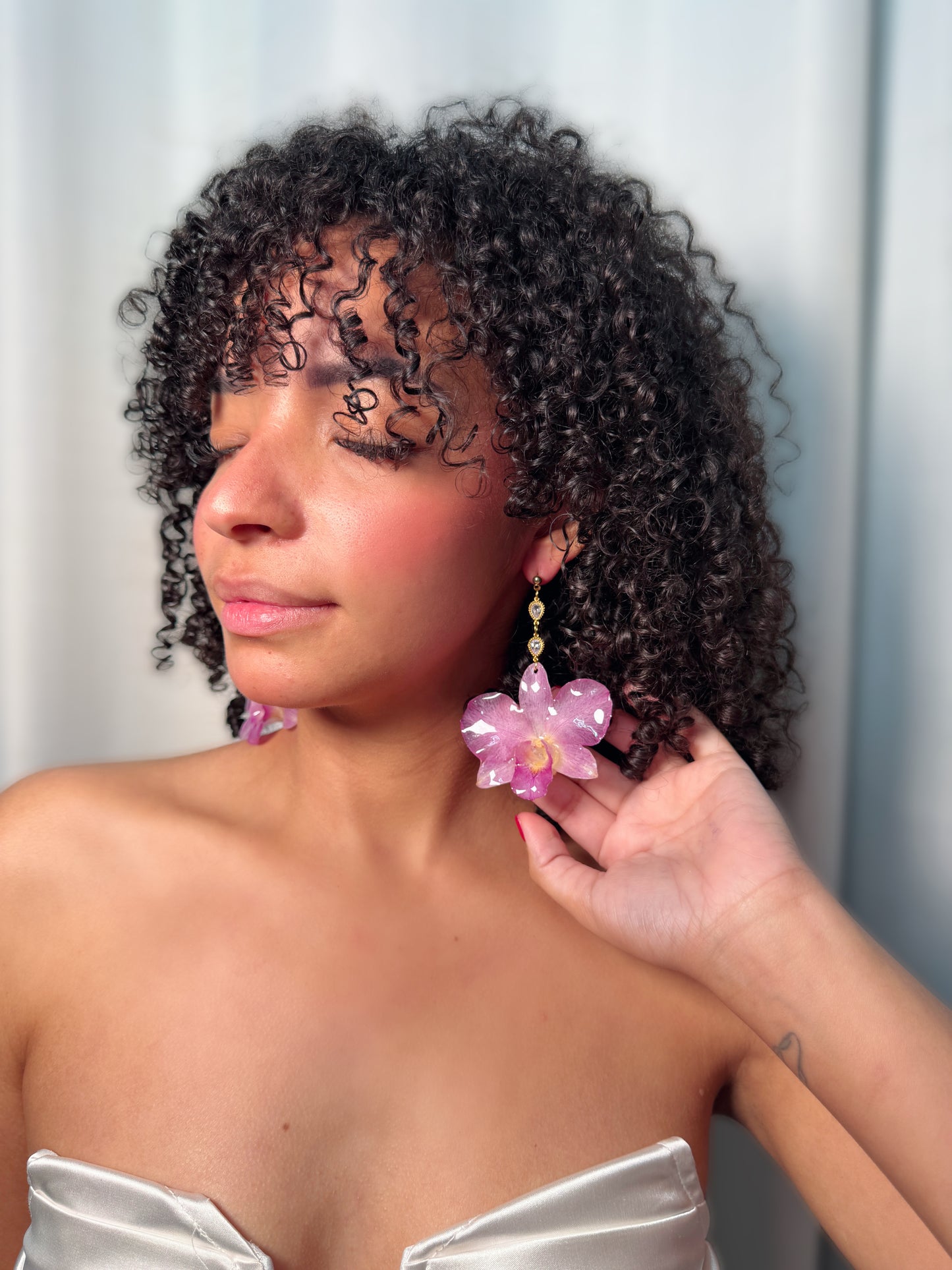 Diamond Dendrobium Orchid earings