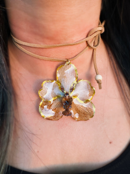 Orchid Vanda Choker