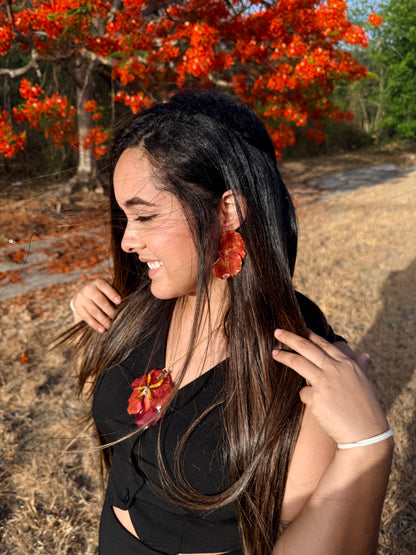 Flamboyán stud earrings