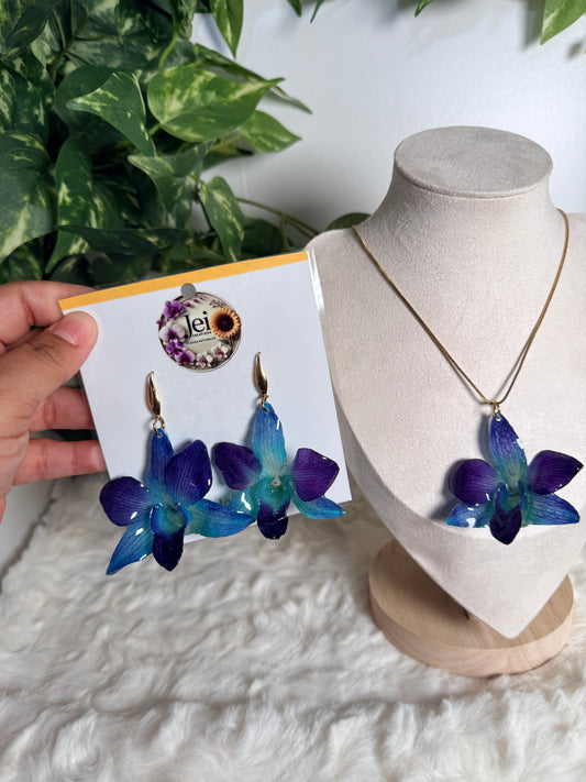 Blue orchid set(aretes+cadena)