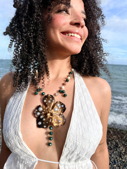 Vanda Noir Pearl Lariat Necklace