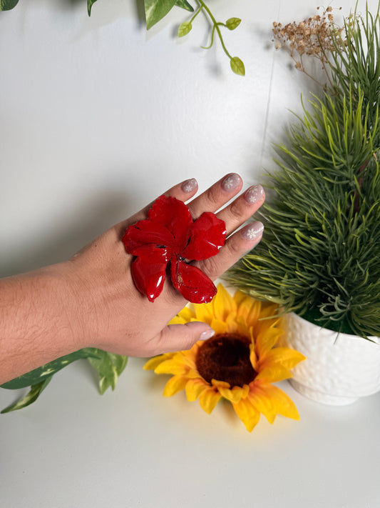 Red amapola ring