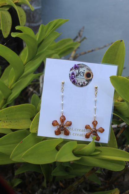 Extra baby Orchid pearl earings