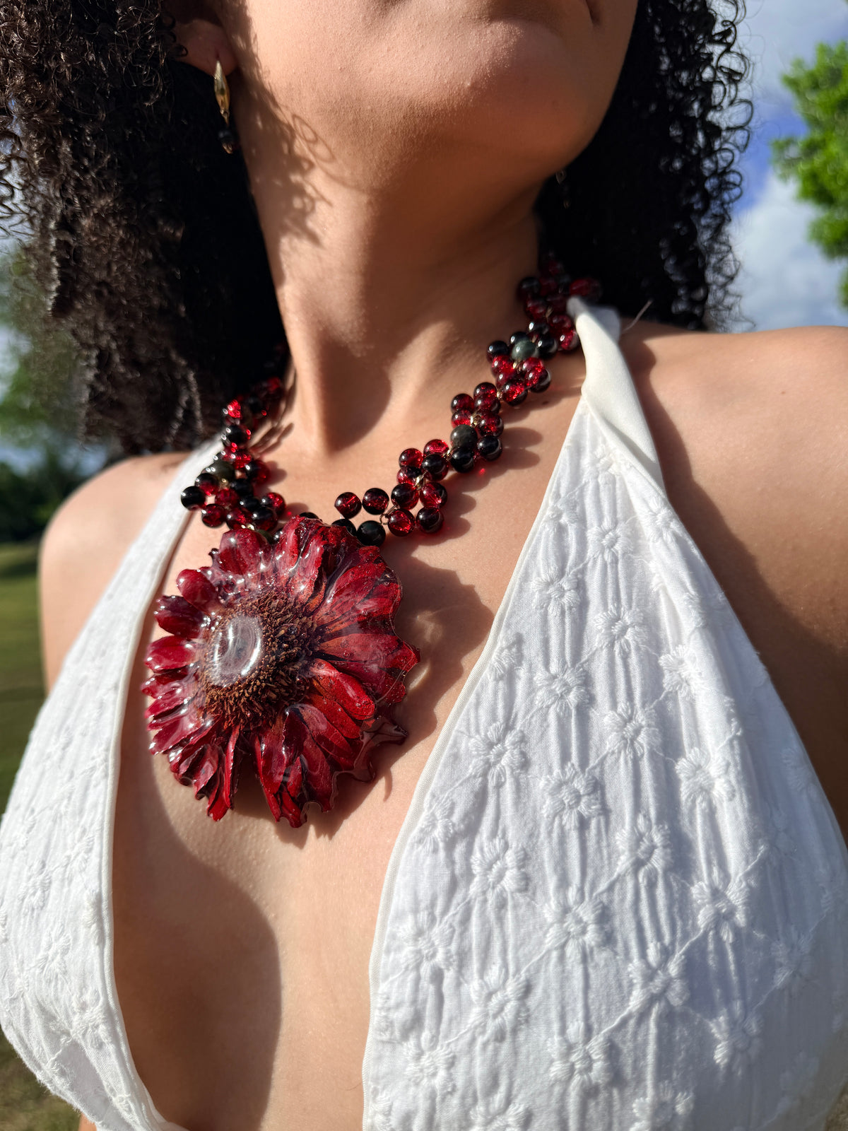 Crimson Gerbera Statement Necklace(pre-venta 16-oct)