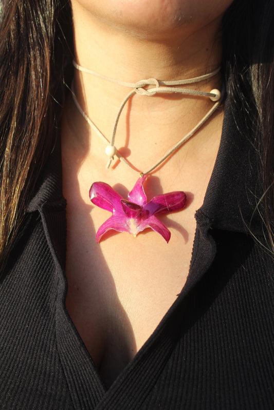 Pretty Orchid Choker