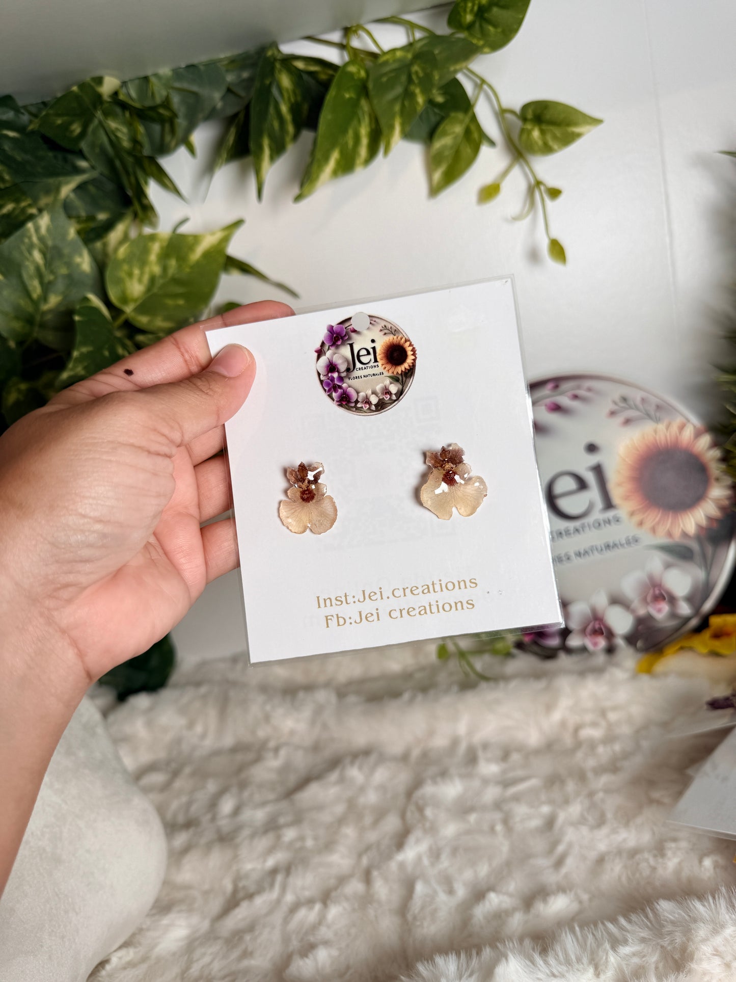 Extra mini orchid stud sale