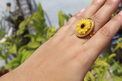 Sunflower ring