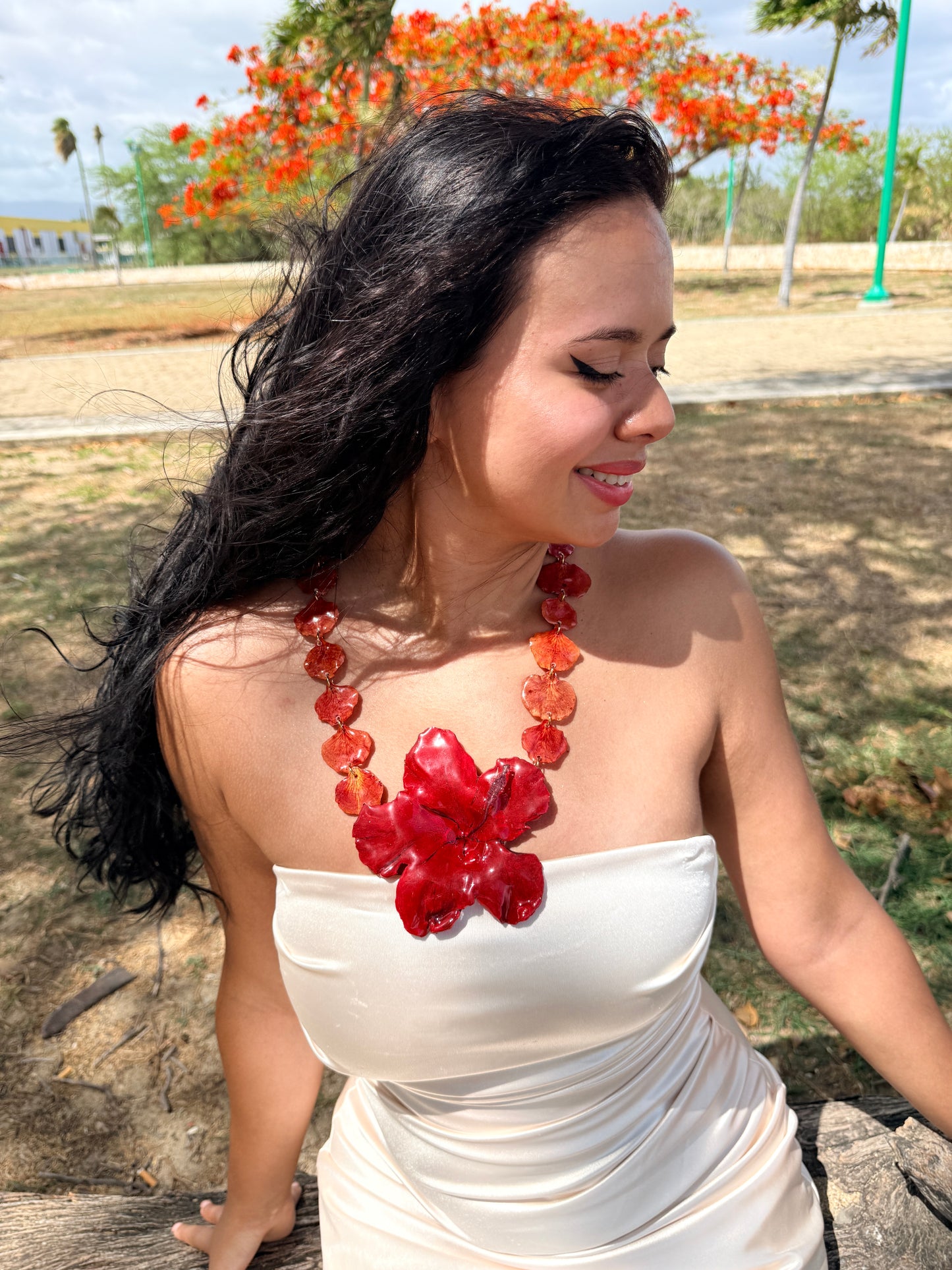 Amapola de Flamboyán Necklace