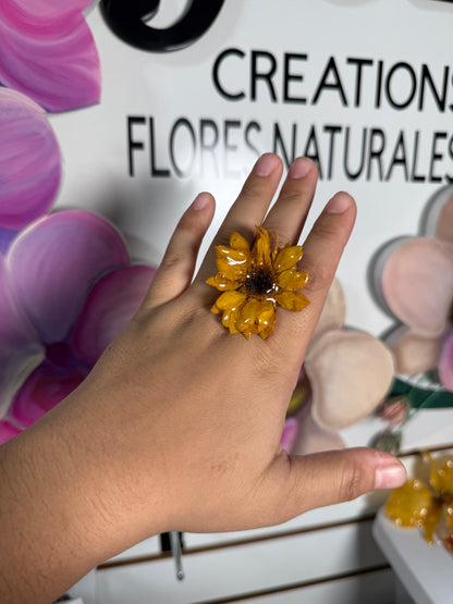 Sunflower ring