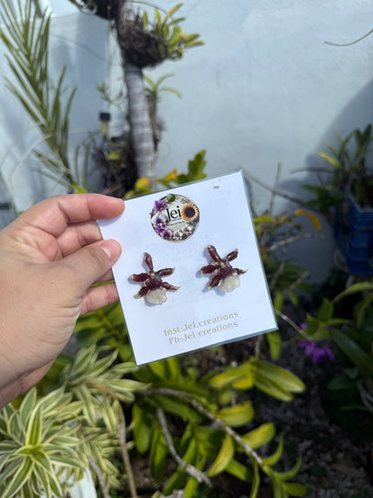 Extra baby Orchid stud