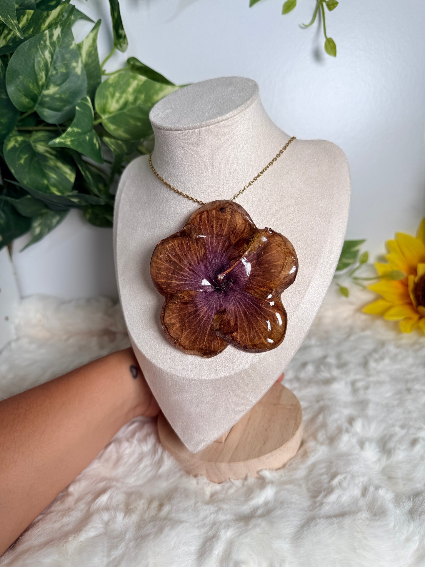Cocoa Bloom – Exotic Poppy Statement Necklace