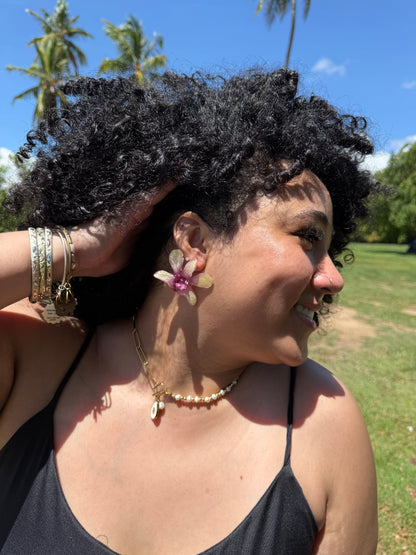 Dendrobium stud earings