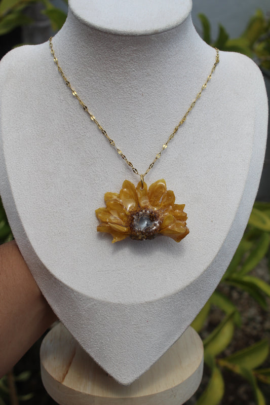 Sunflower necklace
