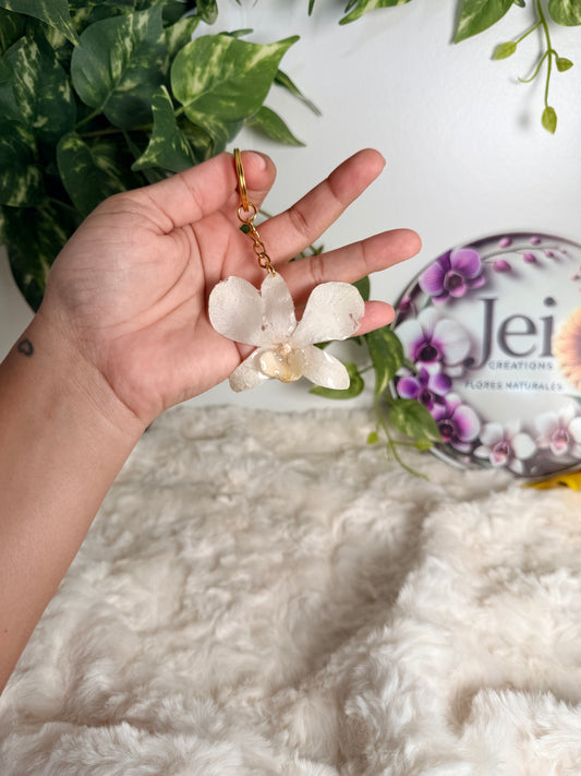 Flowers keychain