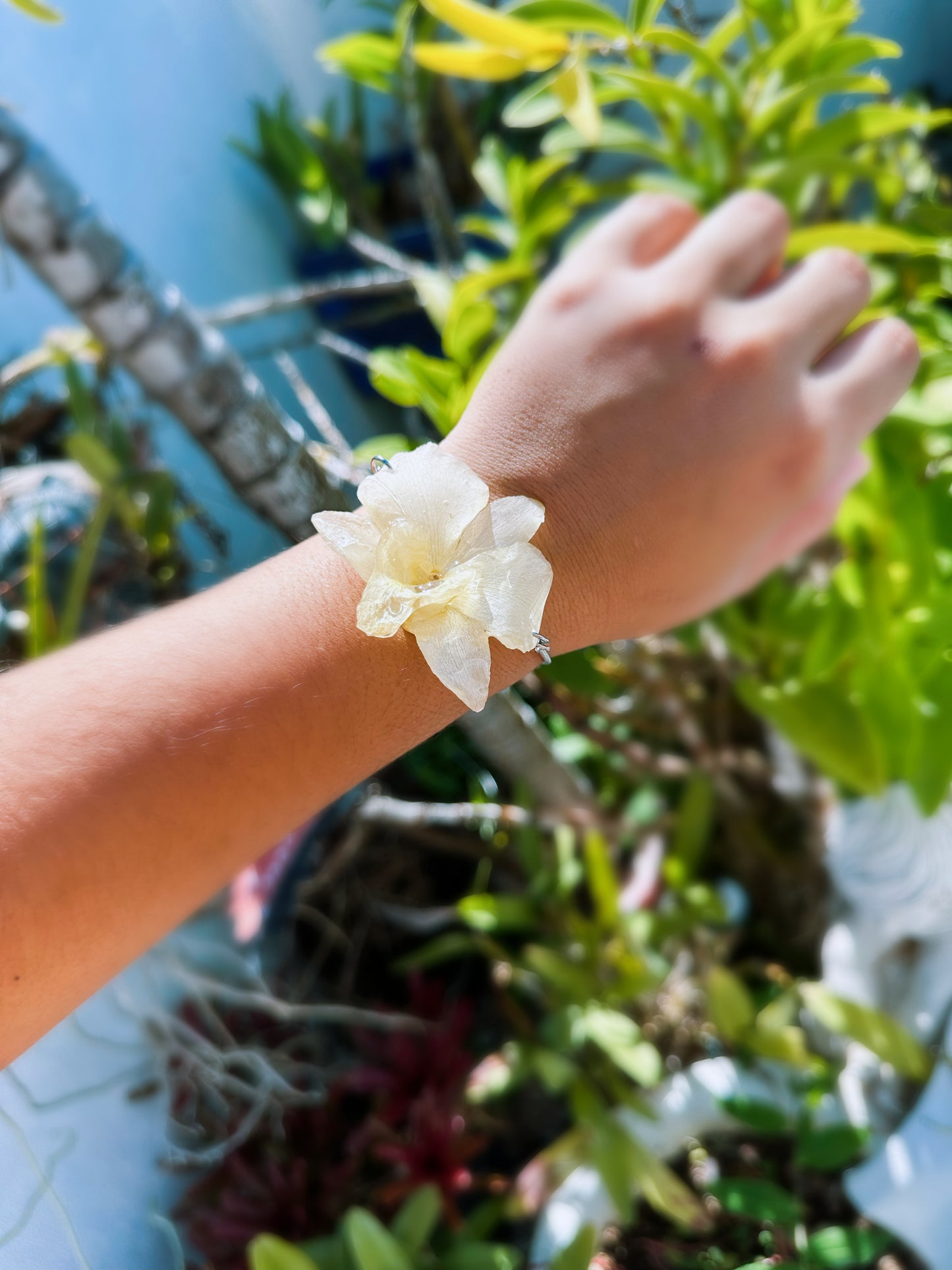 Beige Orchid bracelet