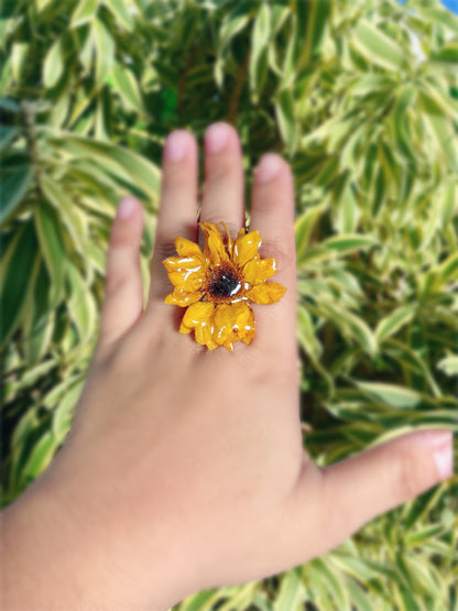 Sunflower ring