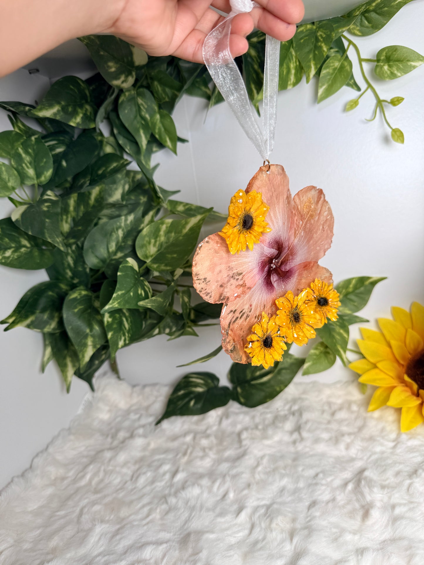 Golden Daisy Exotic Poppy Hanging