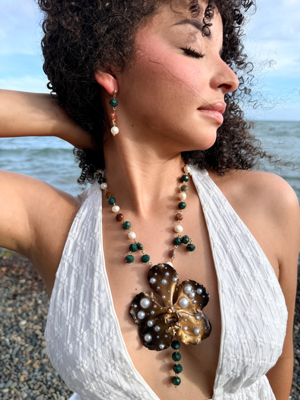 Vanda Noir Pearl Lariat Necklace