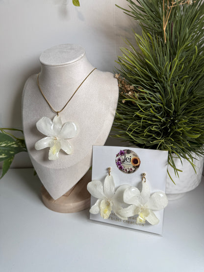 White Dendrobium Orchid set