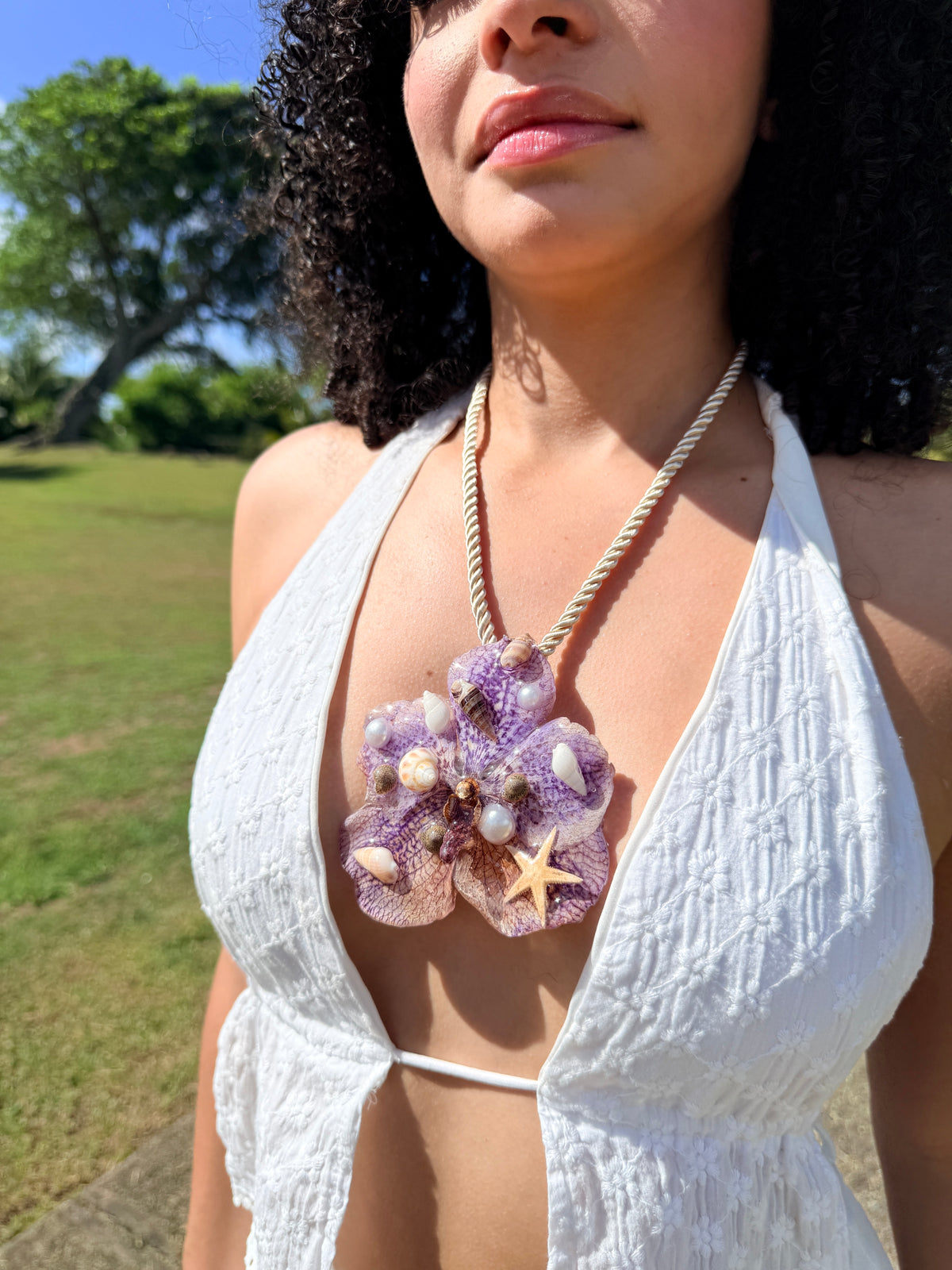Ocean Vanda Statement Necklace