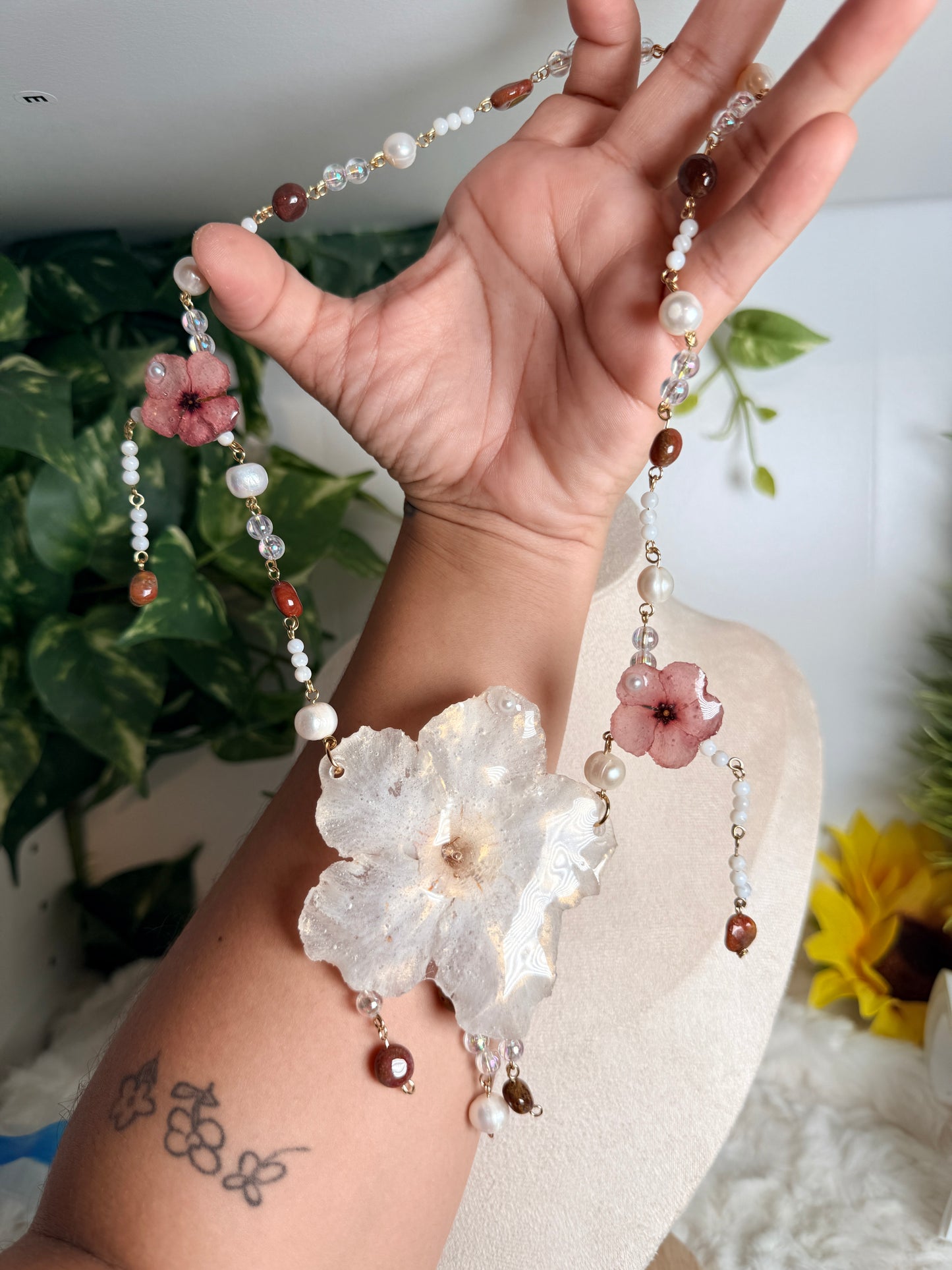 Ivory Garden Necklace