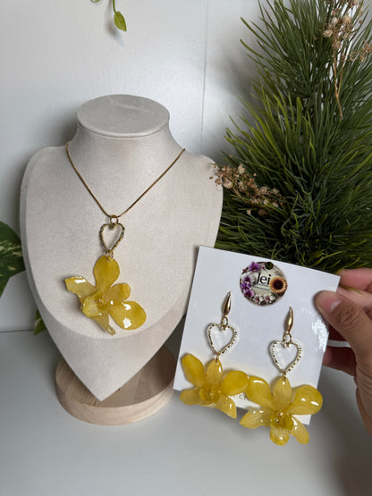 Yellow Dendrobium heart set