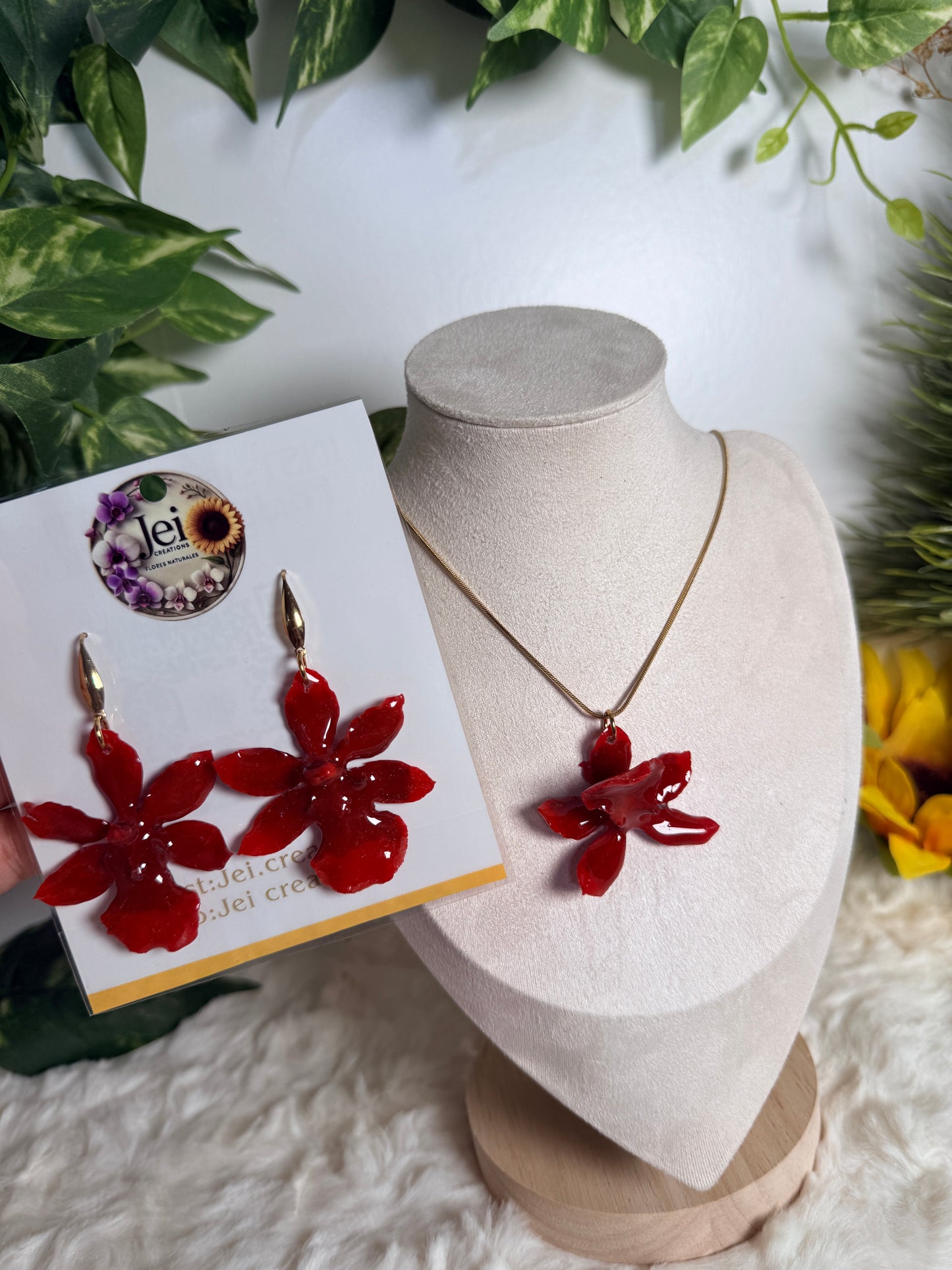 Red orchid set (aretes + cadena)