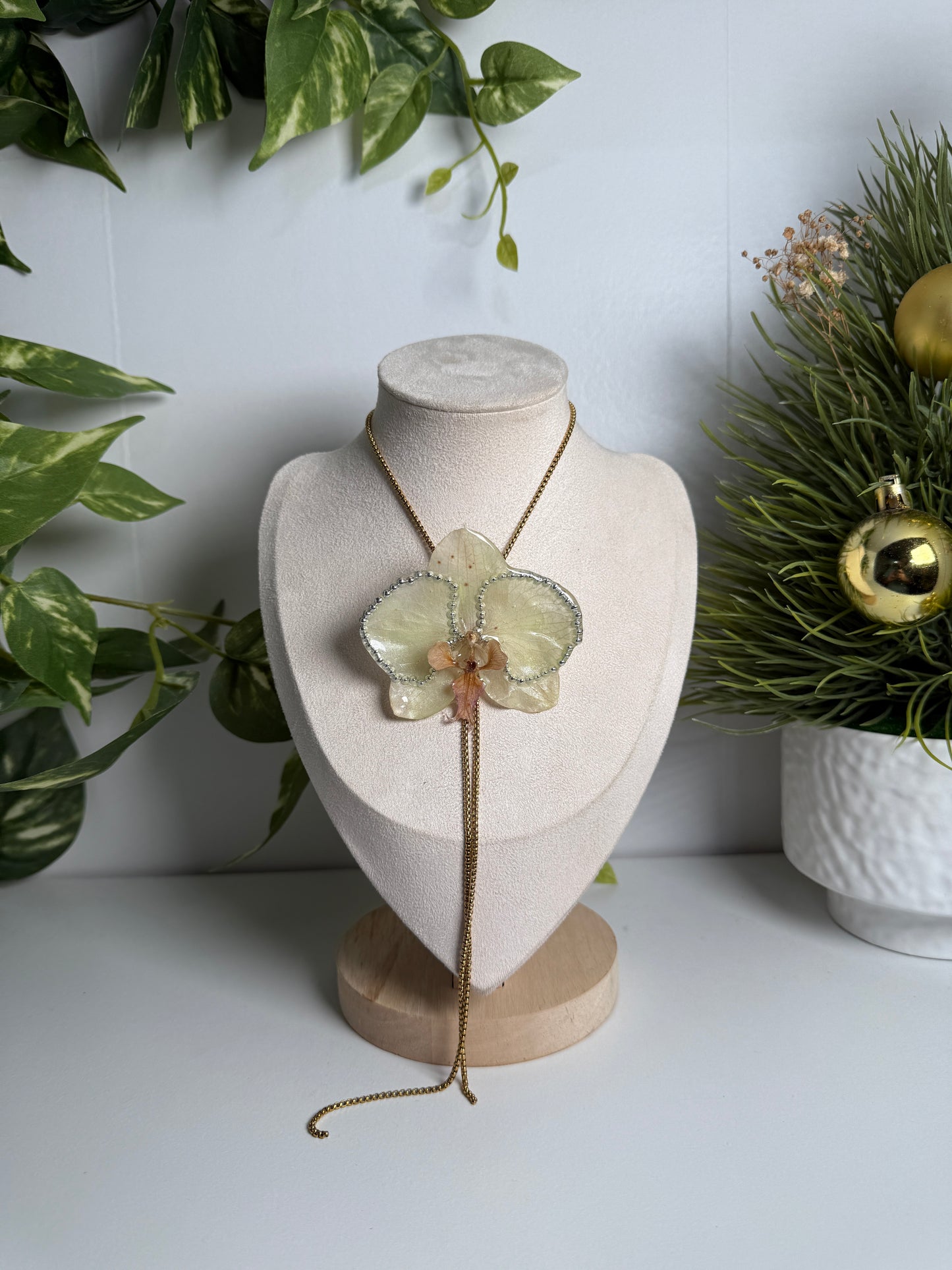 Phalaenopsis Orchid necklace