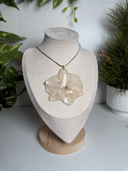 Flowers necklace