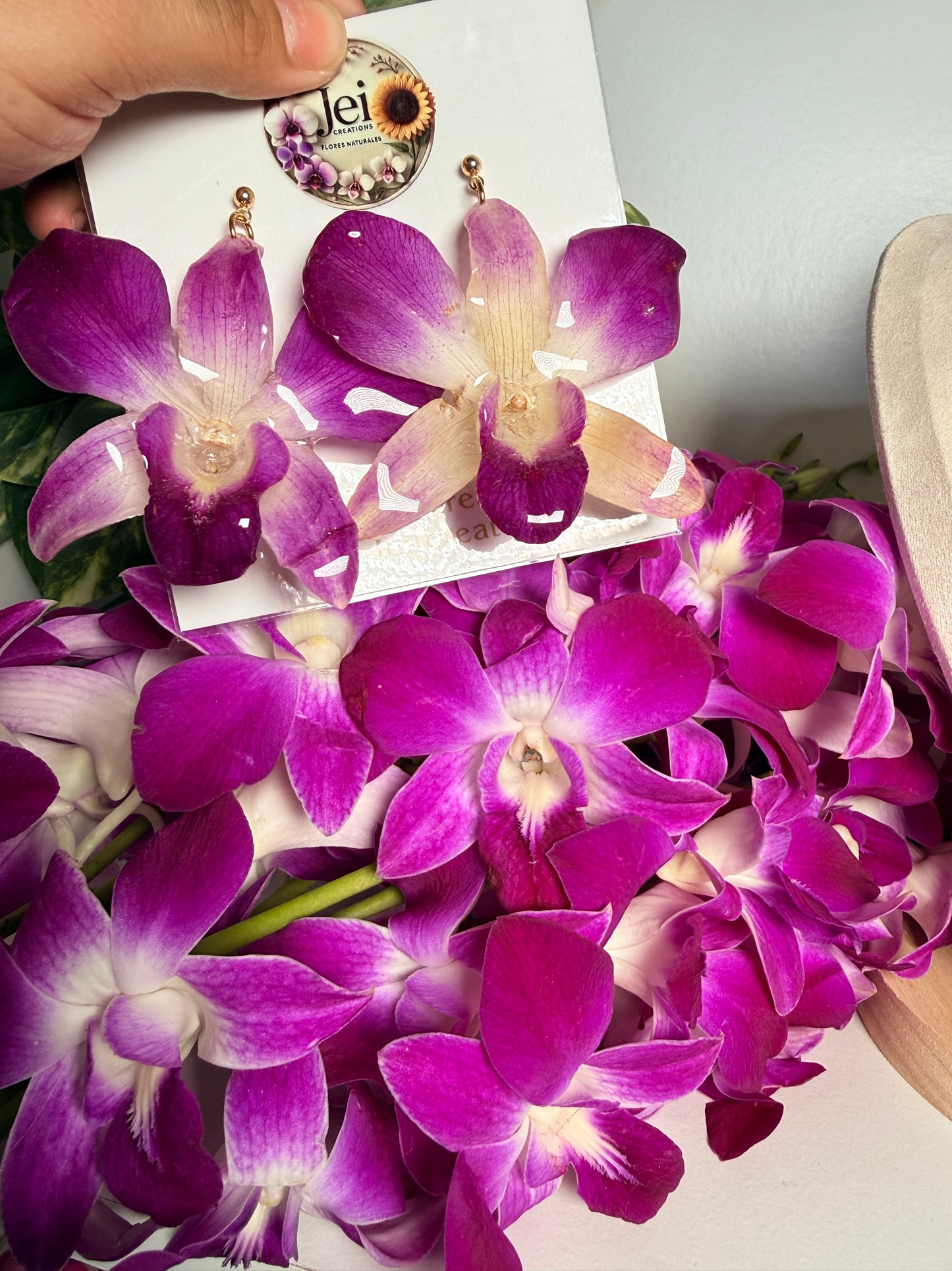 Fancy Dendrobium earings