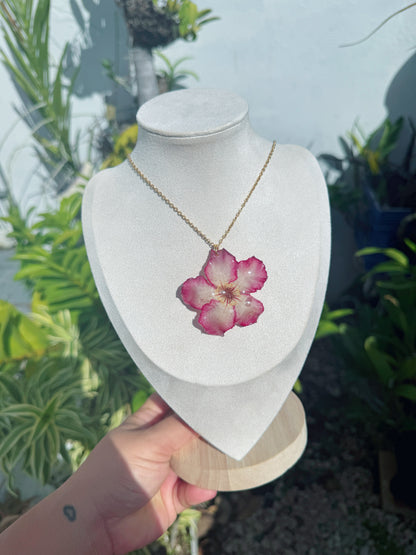 Flowers necklace