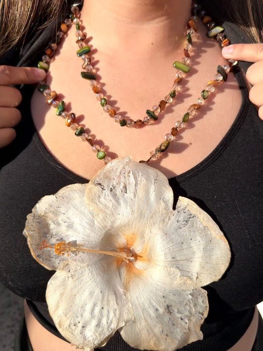 Cloud Poppy 2-in-1 Necklace/hairclip