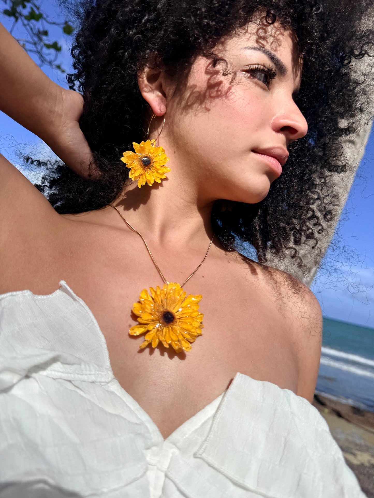 Sunflower set (aretes+ cadena)