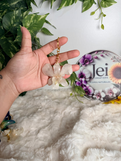 Flowers keychain