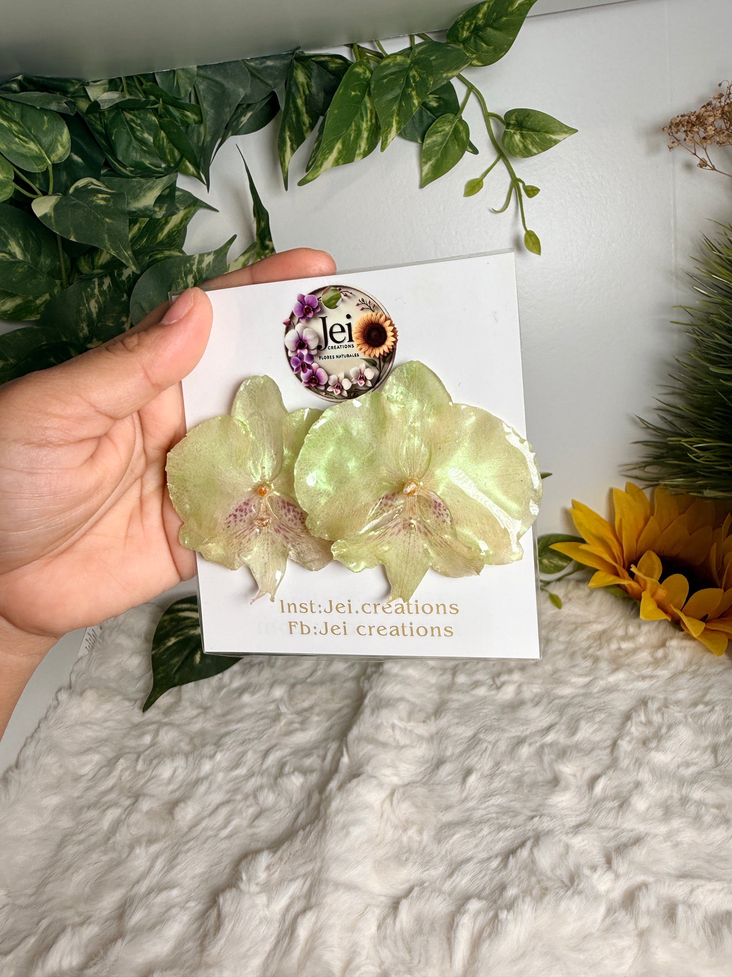 Green Pearl Glow Orchid Studs