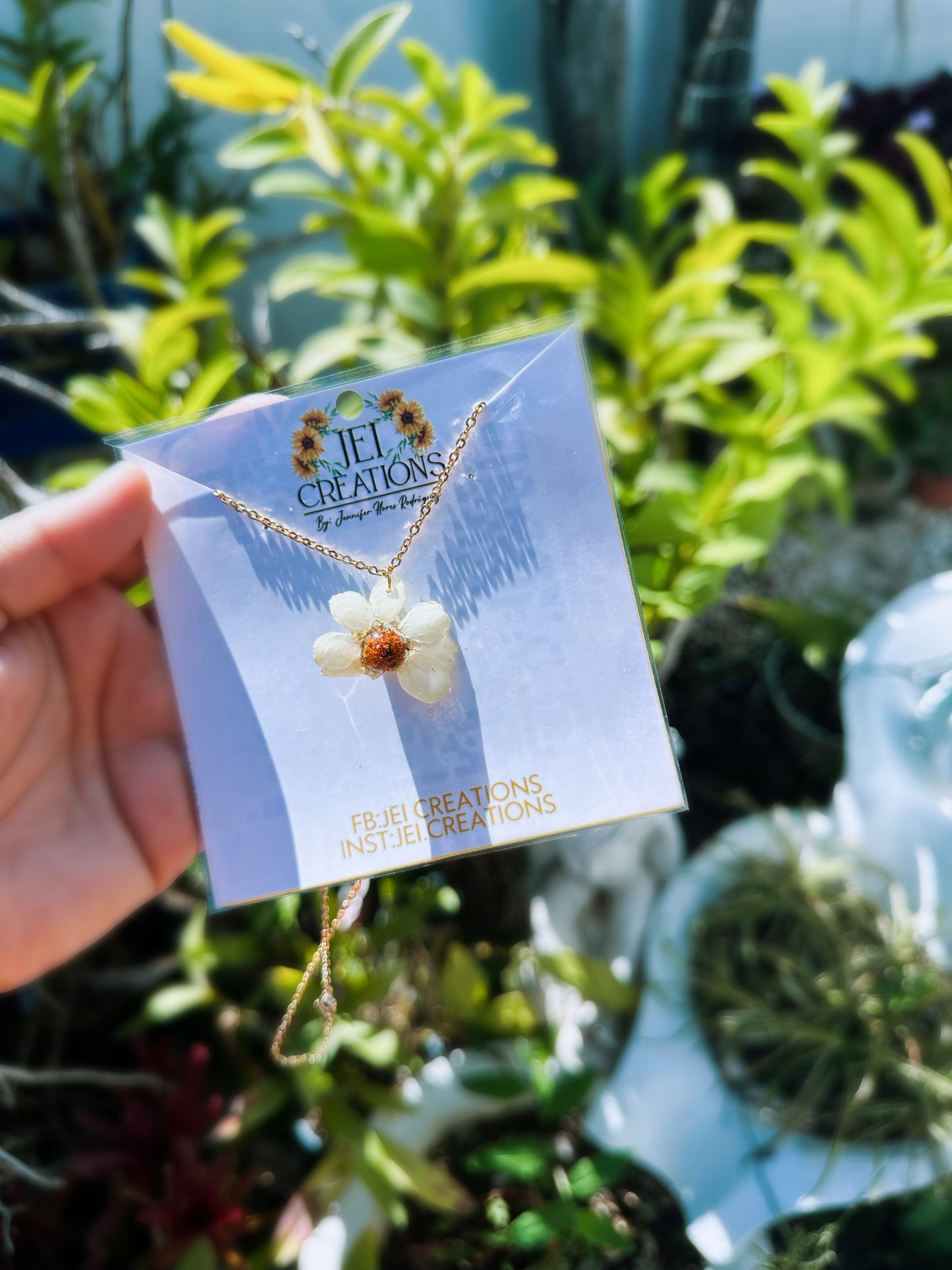 Flower/leaf necklace