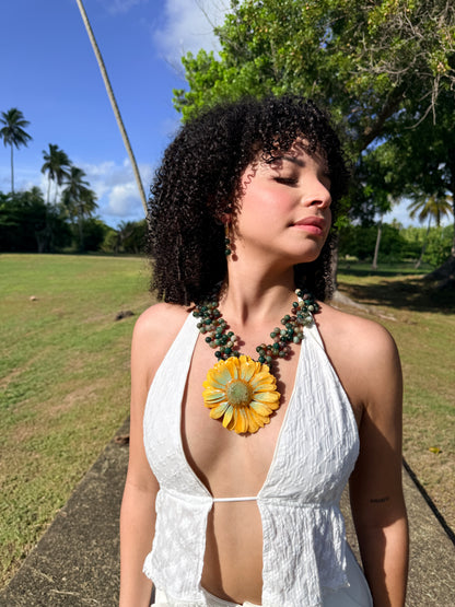 Golden Earth Gerbera Necklace
