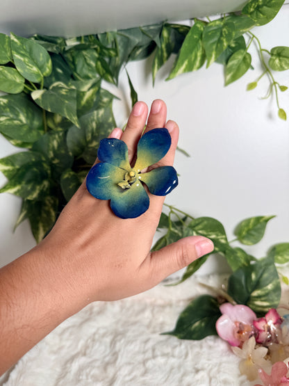 Midnight Vanda Bloom Ring