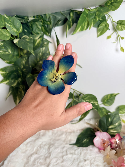 Midnight Vanda Bloom Ring