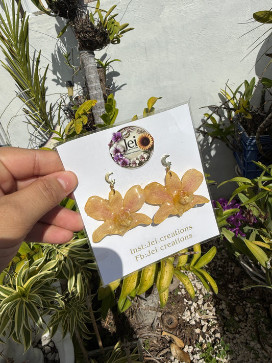 Mini Dendrobium Orchid earings