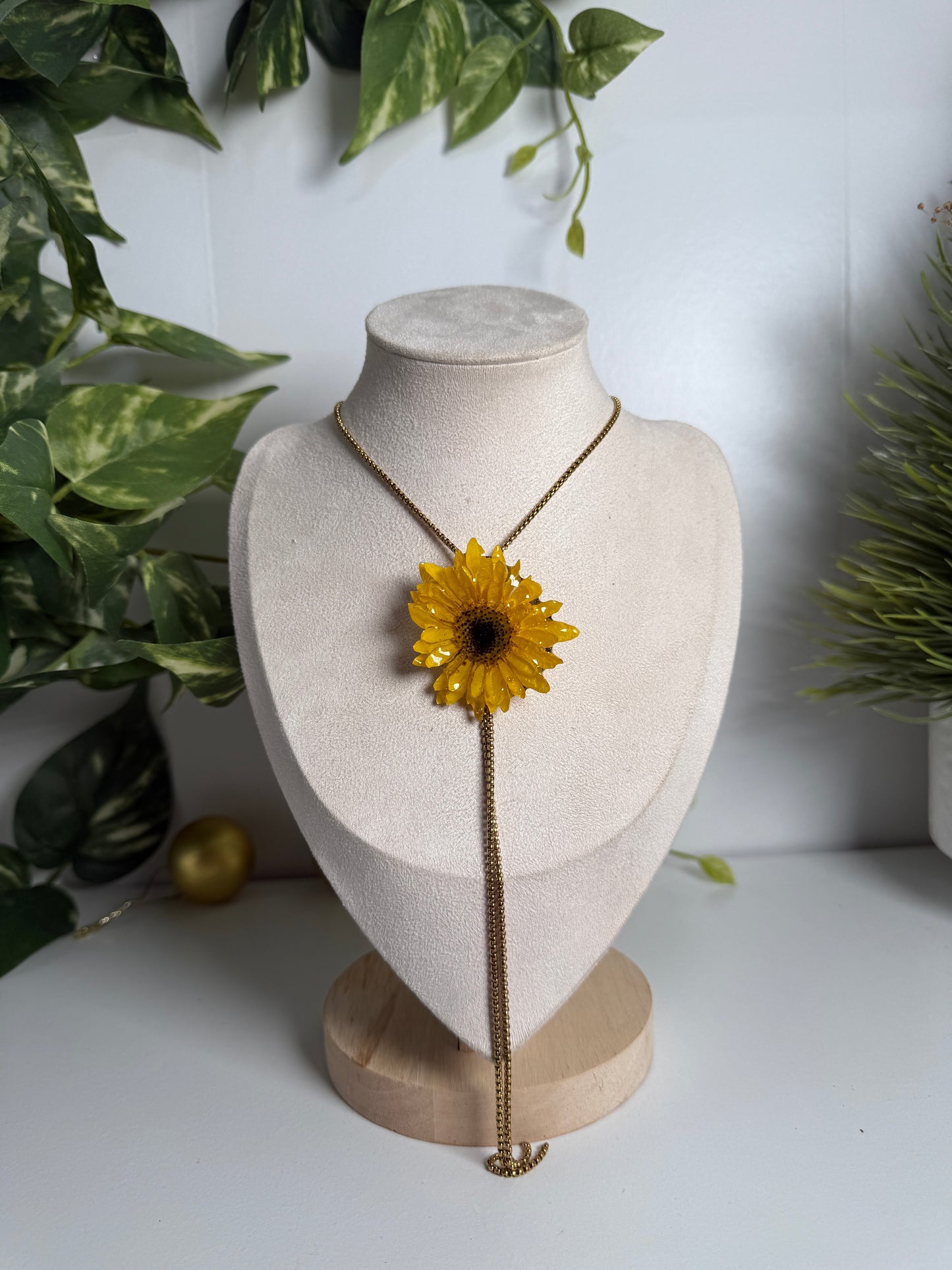 Lariat Sunflower necklace