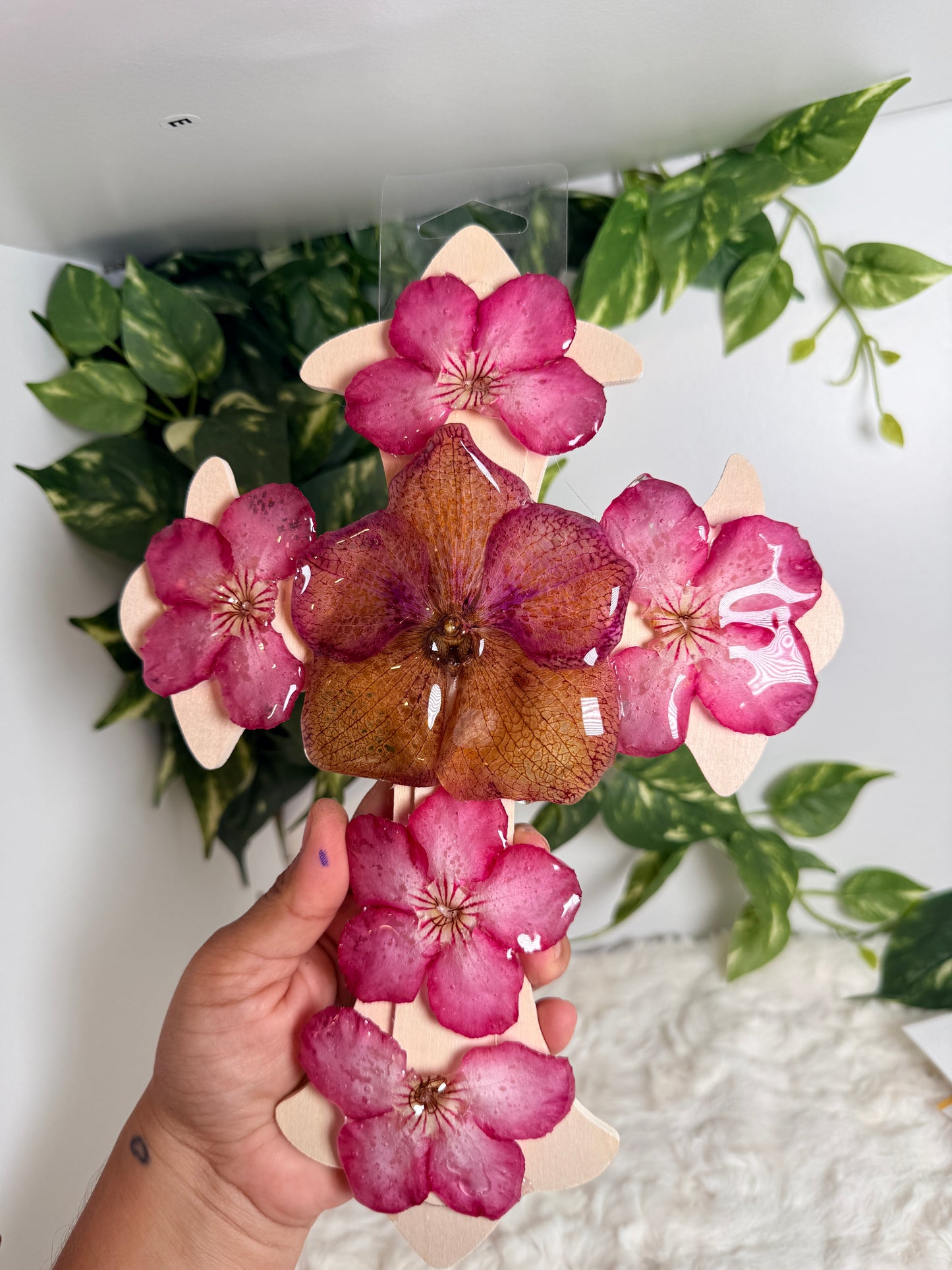 Desert Orchid Cross Decor