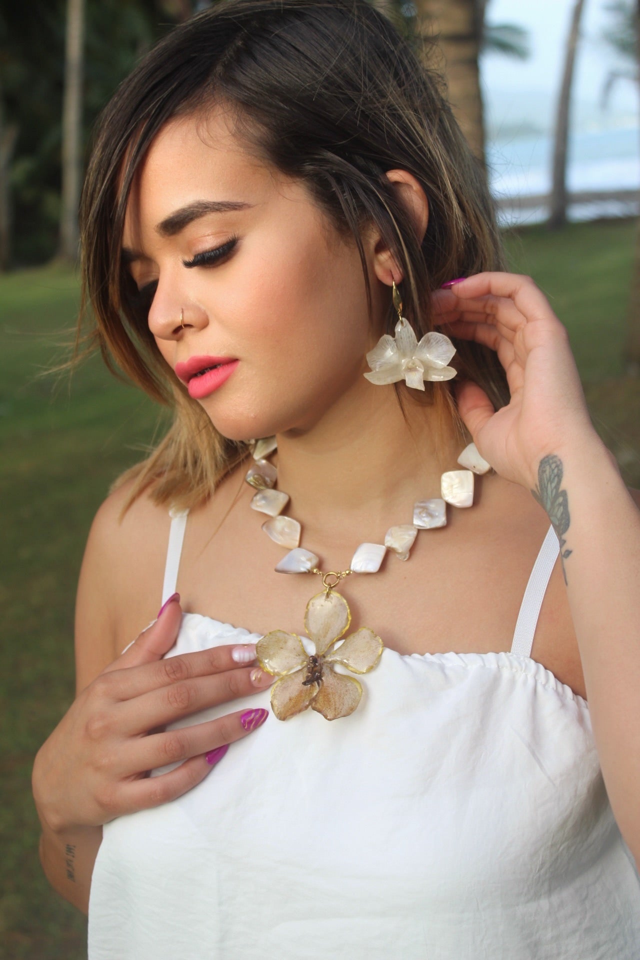Summer Orchid Vanda necklace