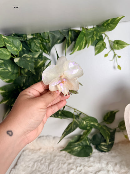 Aurora Pearl – Orchid Hair Comb