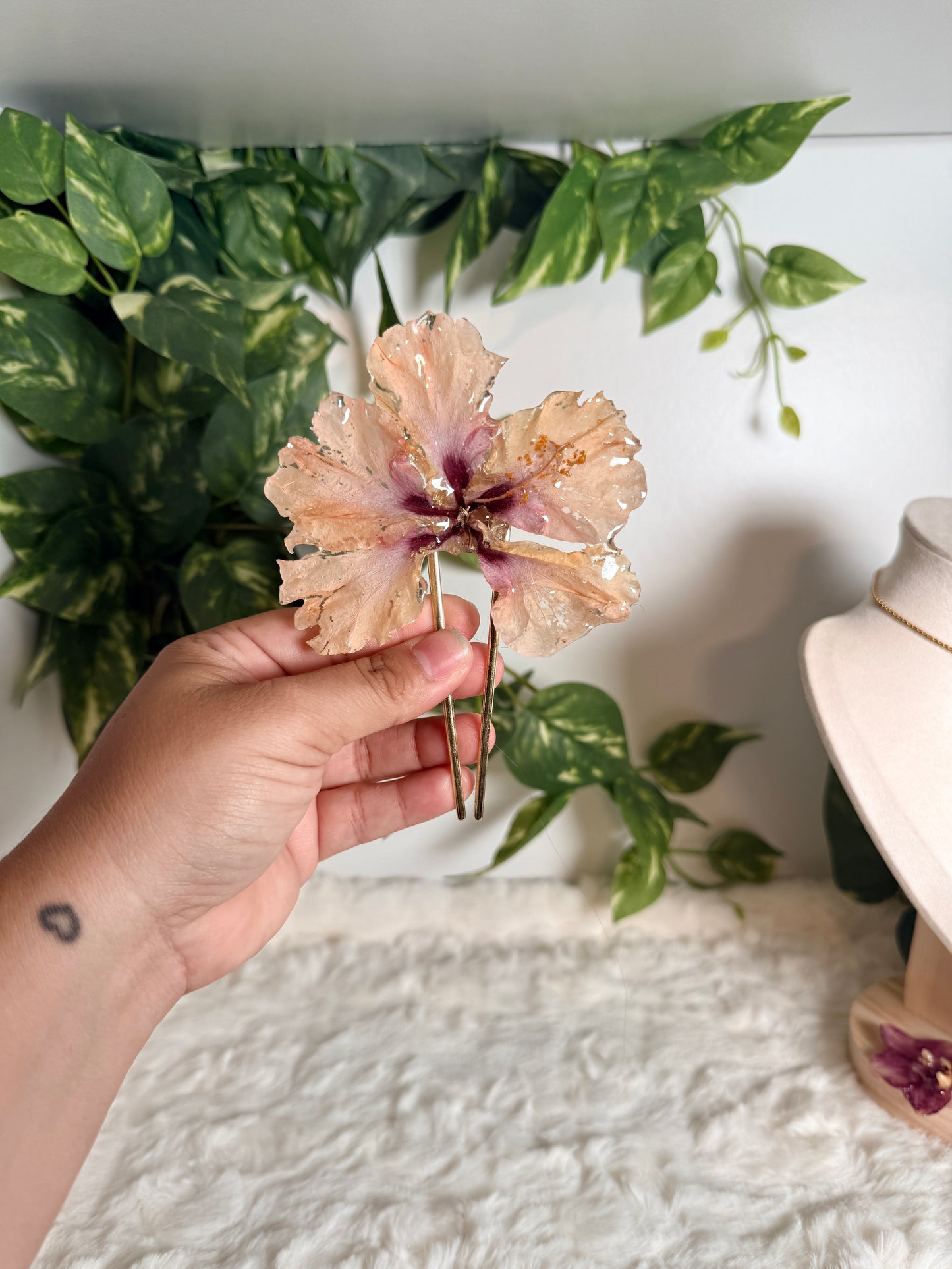 Blush Petals Hair Fork