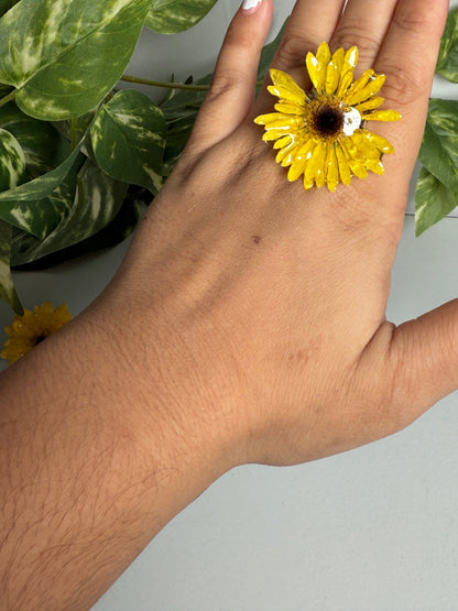 Sunflower ring