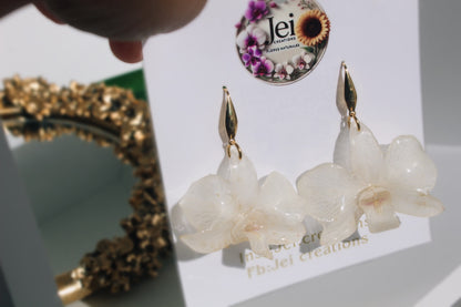 White mini Orchid earings